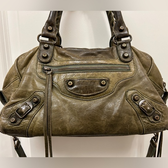 Balenciaga Shoulder Bag - Picture 2 of 16